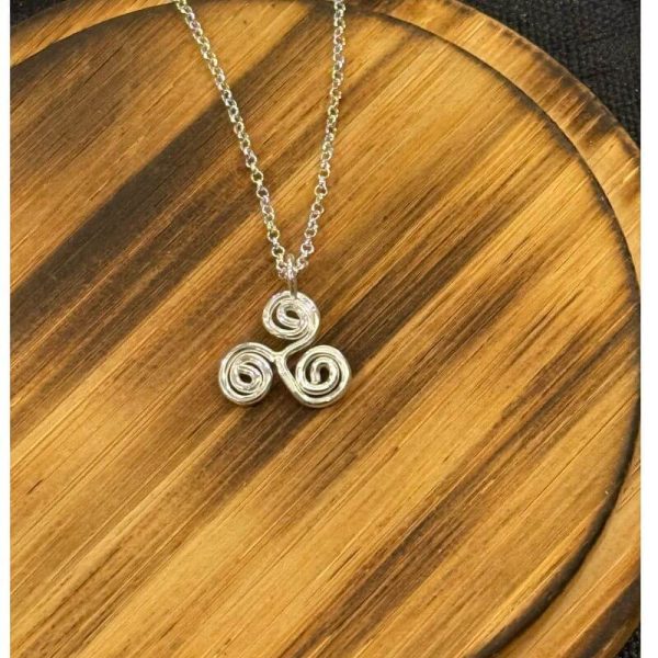 Triskelion Pendant - Image 4
